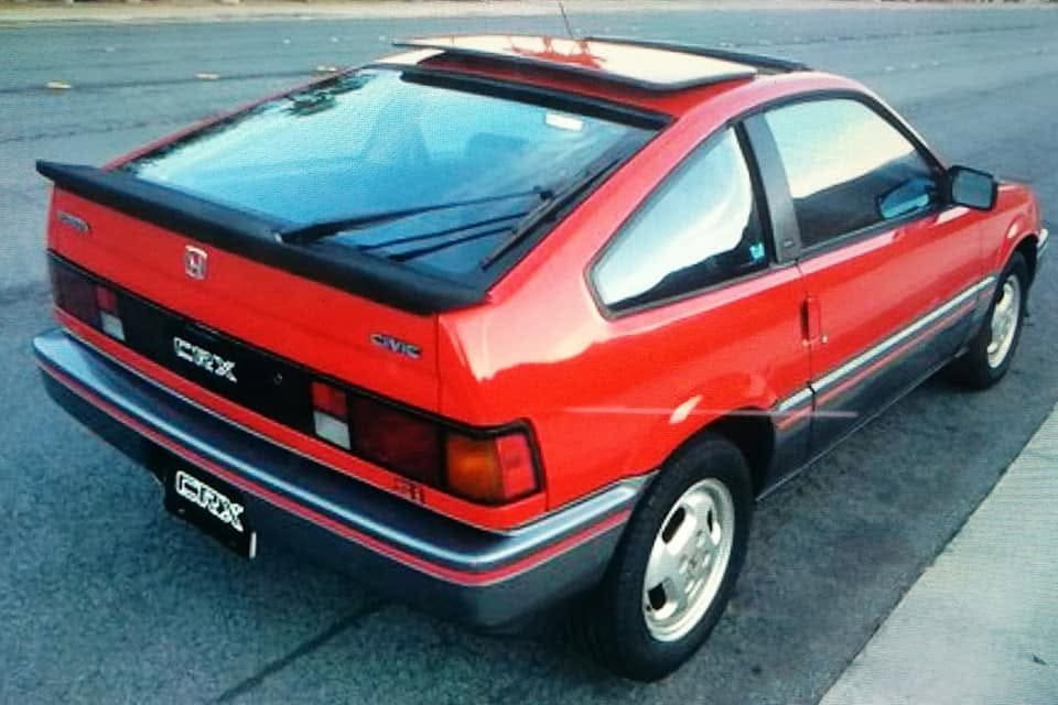 Voiture ancienne du stock